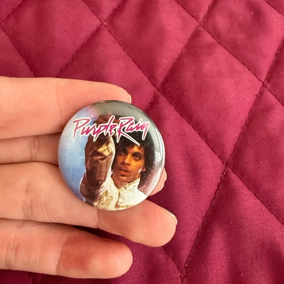 Vintage Jewelry - Vintage Purple Rain Brooch